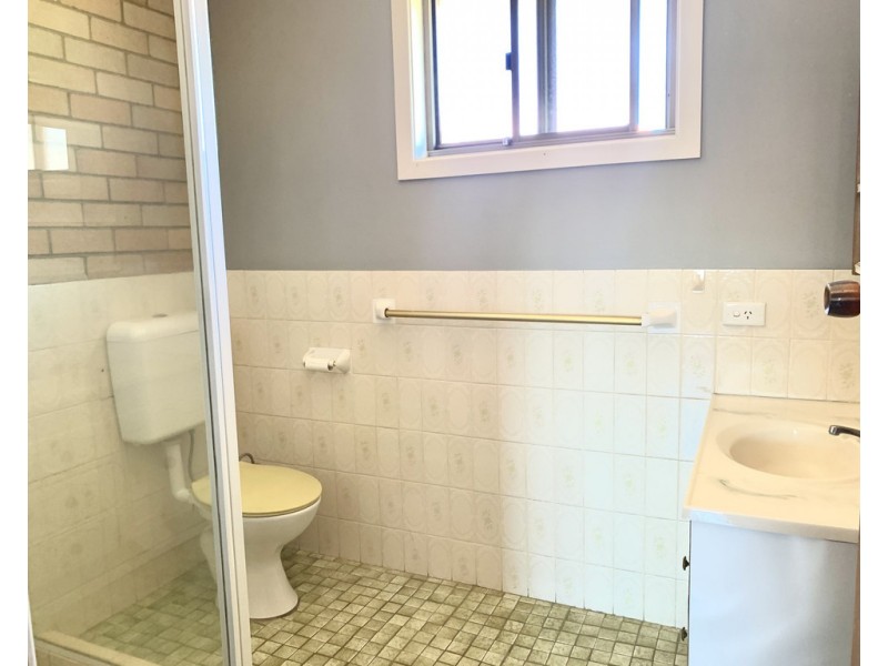 2/95 Upper Street, East Tamworth NSW 2340