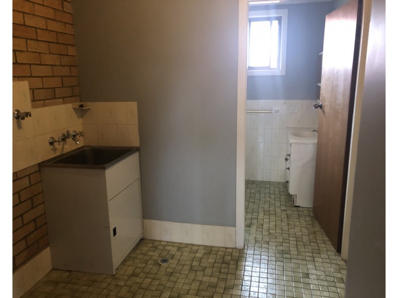 2/95 Upper Street, East Tamworth NSW 2340