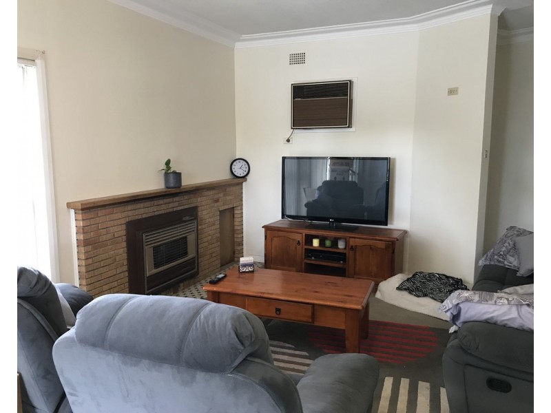 85 Wilburtree Street, Tamworth NSW 2340