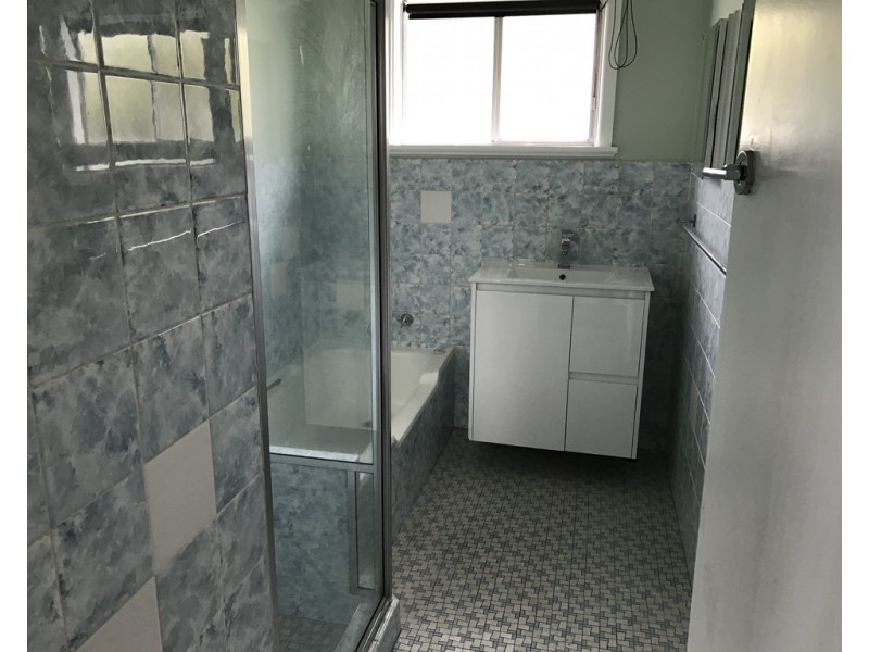 33 Croydon Avenue, Tamworth NSW 2340