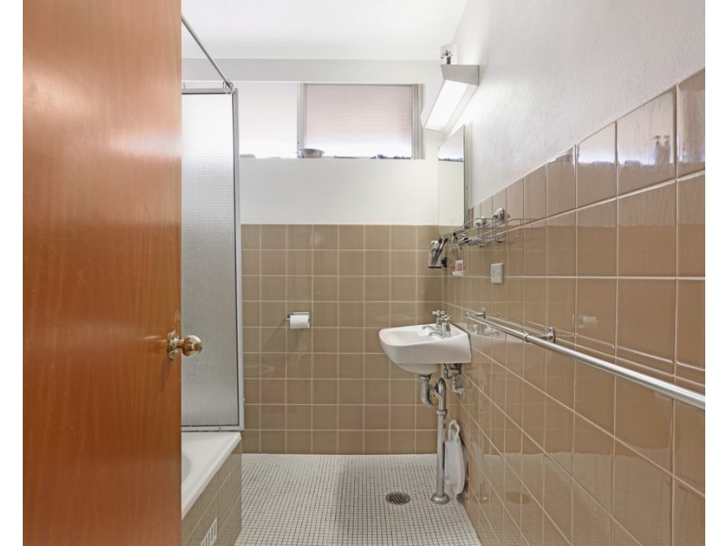 6/6 Golf Street, Tamworth NSW 2340