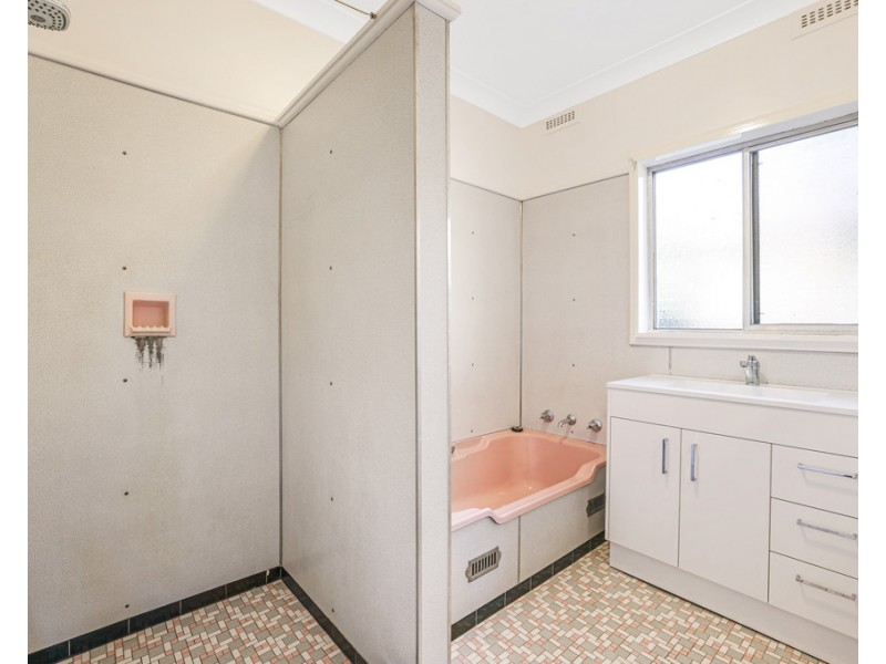 16 Aberdeen Street, Tamworth NSW 2340