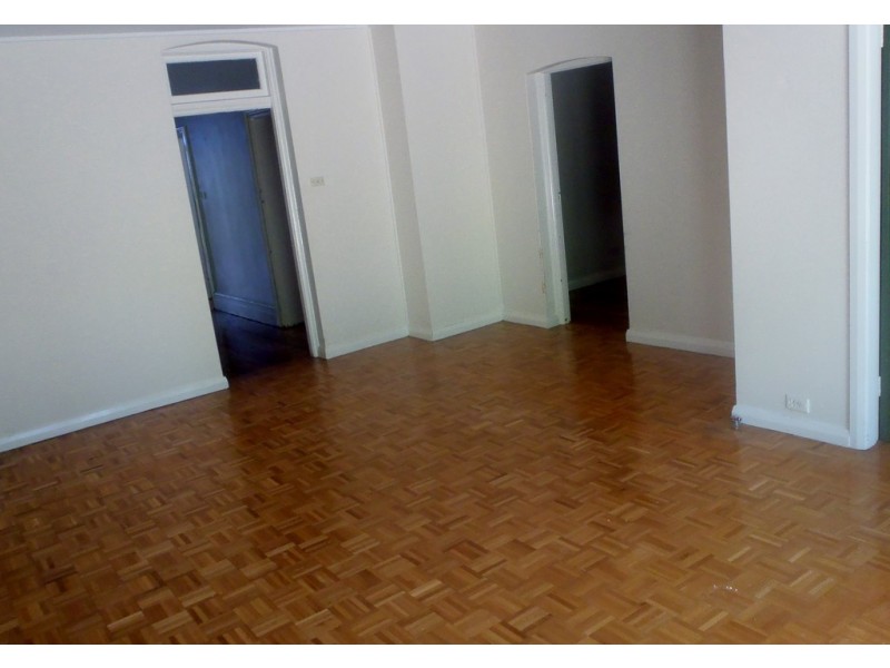 42 Napier Street, Tamworth NSW 2340