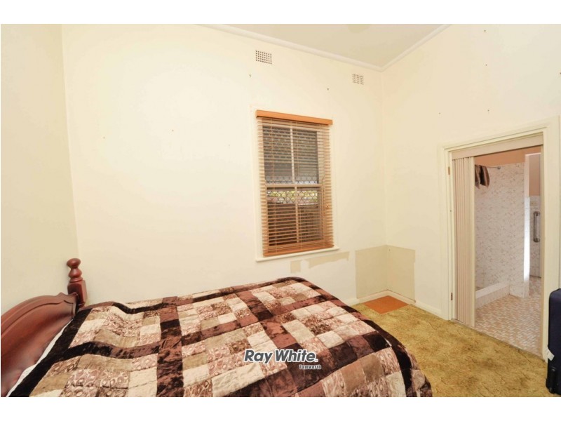 42 Napier Street, Tamworth NSW 2340