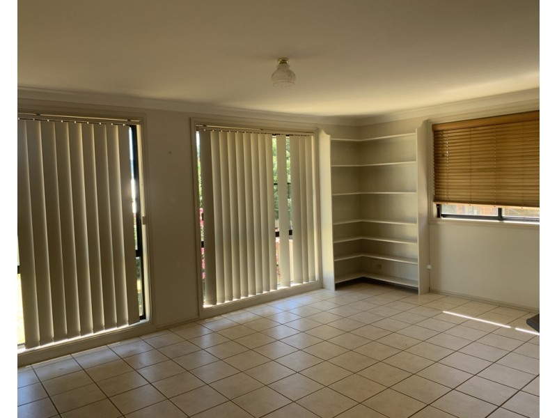 28 Peregrine Ave, Tamworth NSW 2340