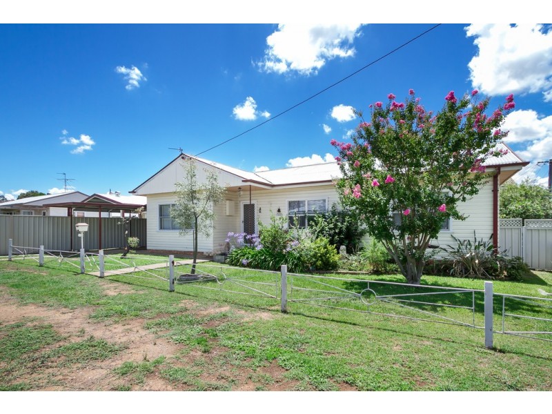 5 Degance Street, Tamworth NSW 2340