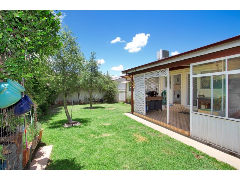 5 Degance Street, Tamworth NSW 2340