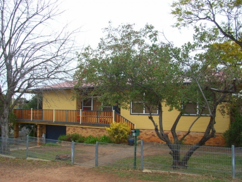 2 Kelso Avenue, Tamworth NSW 2340