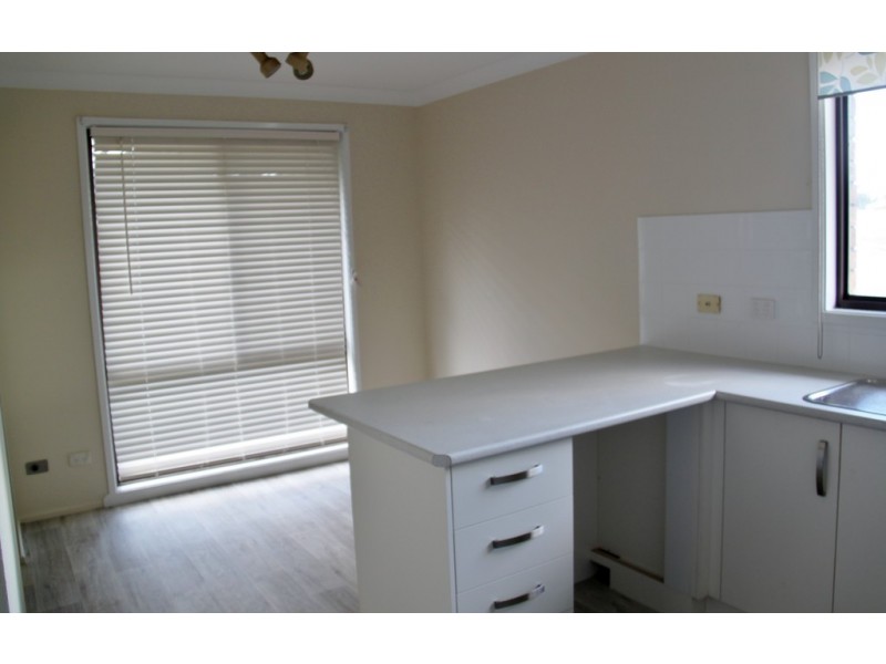 1 Boronia Drive, Tamworth NSW 2340