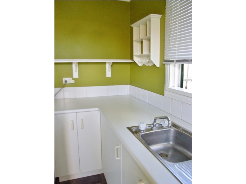 18 Kent Street, Tamworth NSW 2340