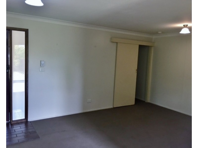 2/64 Petra Avenue, Tamworth NSW 2340