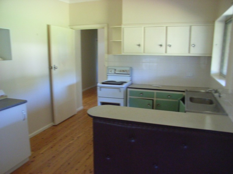 79 Robert Street, Tamworth NSW 2340