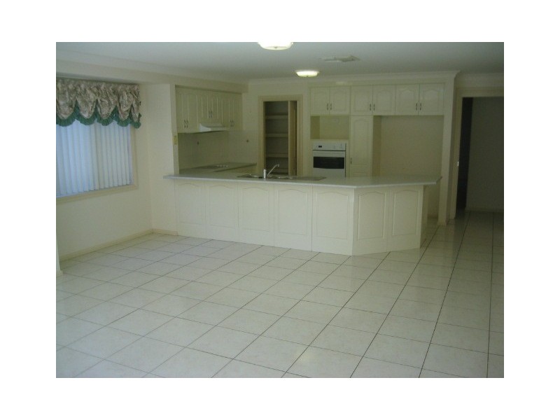 15 Wahroonga Drive, Tamworth NSW 2340