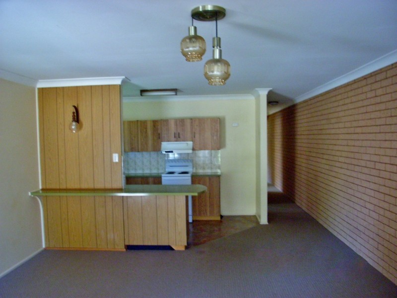 2/13 Burilla Street, Tamworth NSW 2340