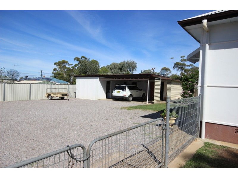 31 Petra Avenue, Tamworth NSW 2340