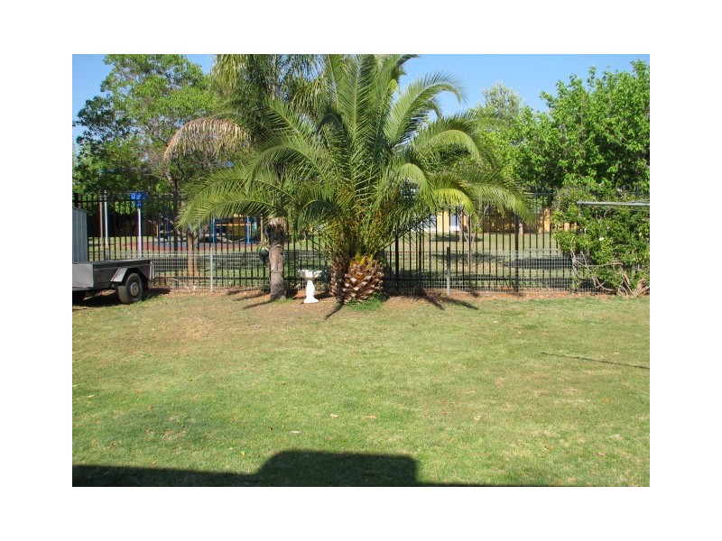 9 Waree Drive, Tamworth NSW 2340