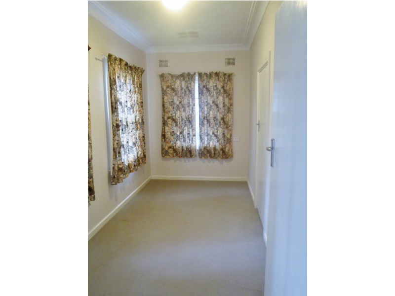55 Raglan Street, Tamworth NSW 2340