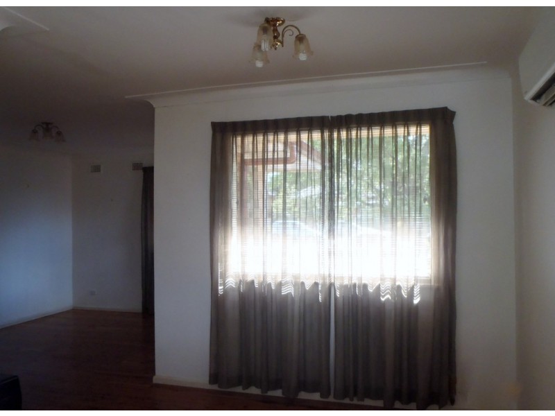 27 David Street, Tamworth NSW 2340