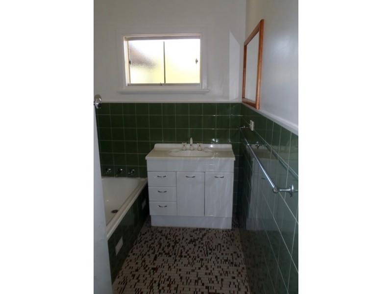 27 David Street, Tamworth NSW 2340