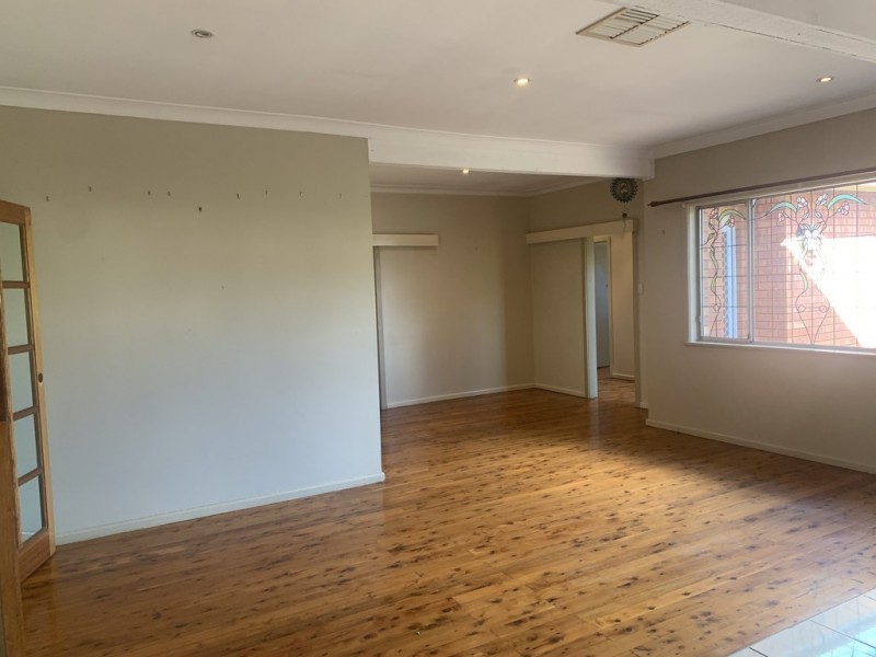 6 Bell Street, Tamworth NSW 2340