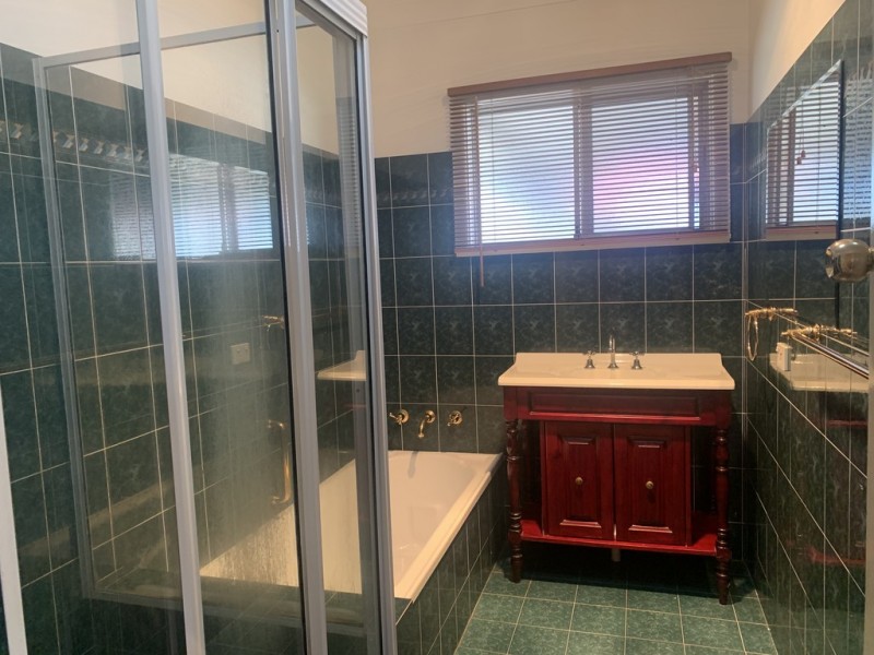 6 Bell Street, Tamworth NSW 2340