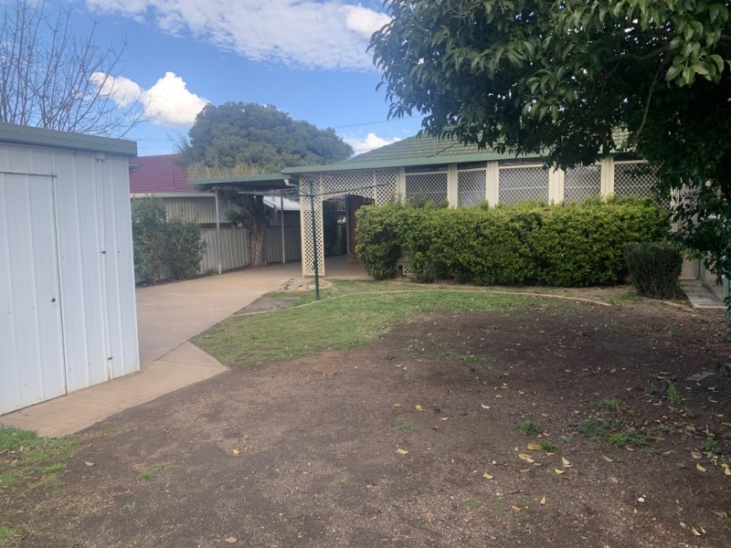 6 Bell Street, Tamworth NSW 2340