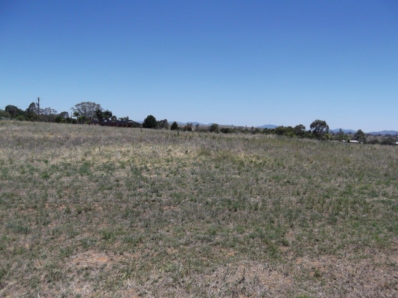 11 Warwick Road, Tamworth NSW 2340