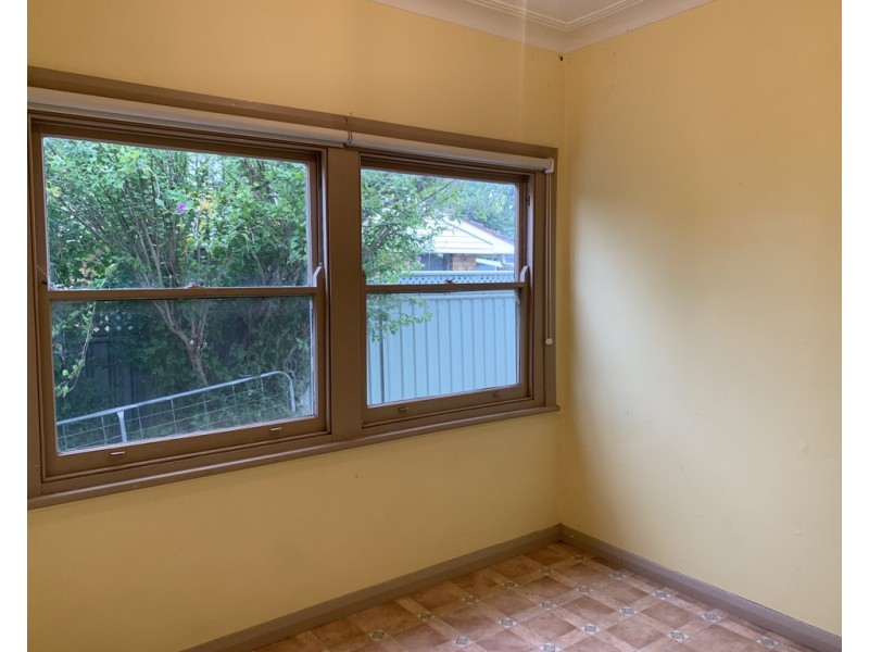 104 Rawson Avenue, Tamworth NSW 2340