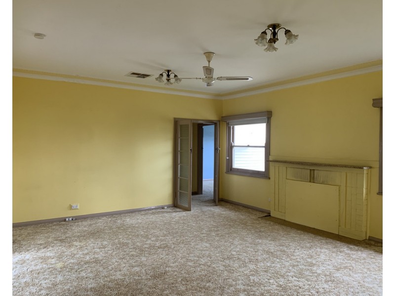 104 Rawson Avenue, Tamworth NSW 2340