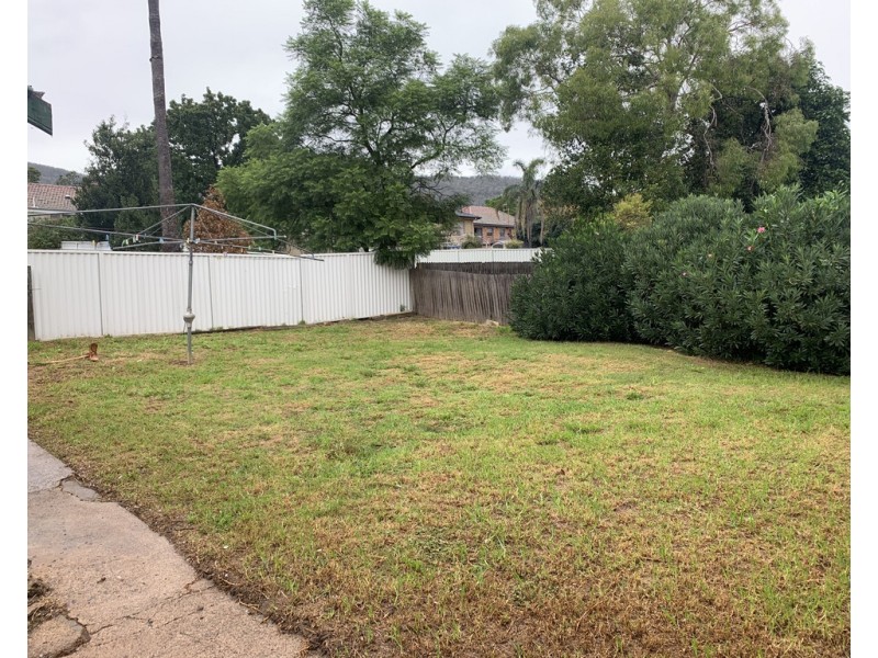 104 Rawson Avenue, Tamworth NSW 2340
