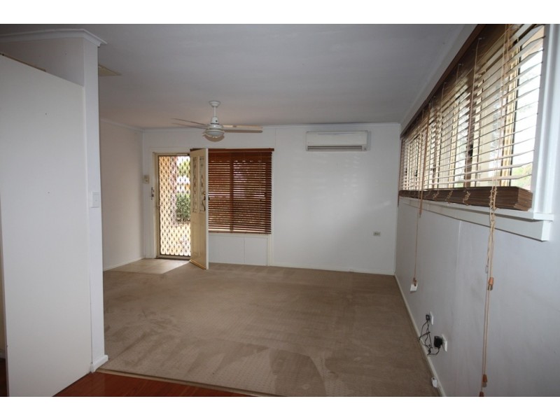 8 Edith Street, Tamworth NSW 2340