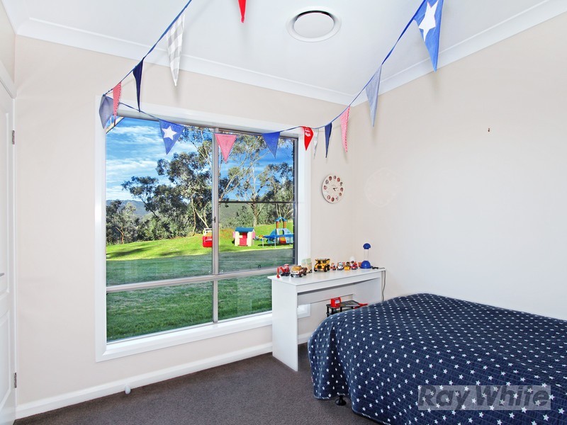 8 Pindari Drive, Tamworth NSW 2340