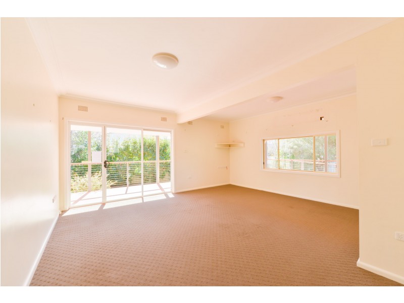 33 Edward Street, Tamworth NSW 2340