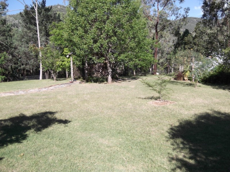 5 Schofields Road, Moonbi NSW 2353