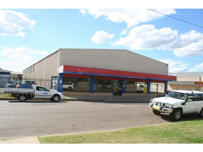 53 Barnes Street, Tamworth NSW 2340