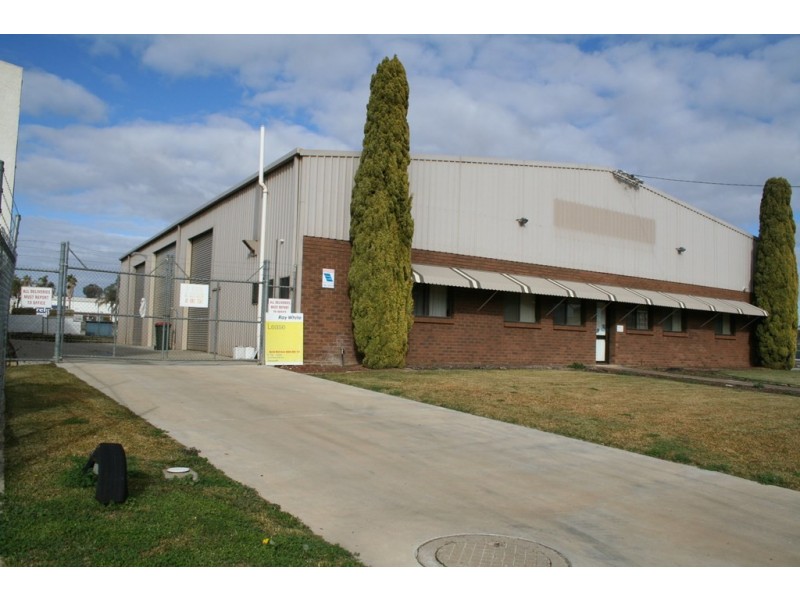 53 Barnes Street, Tamworth NSW 2340