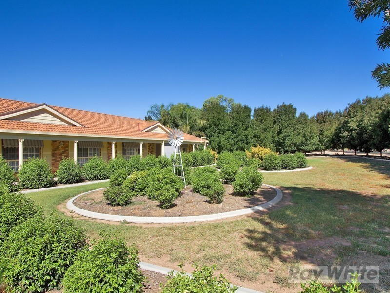 17 Dangar Crescent, Tamworth NSW 2340