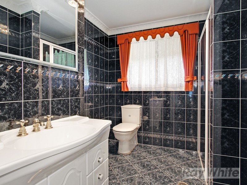 17 Dangar Crescent, Tamworth NSW 2340