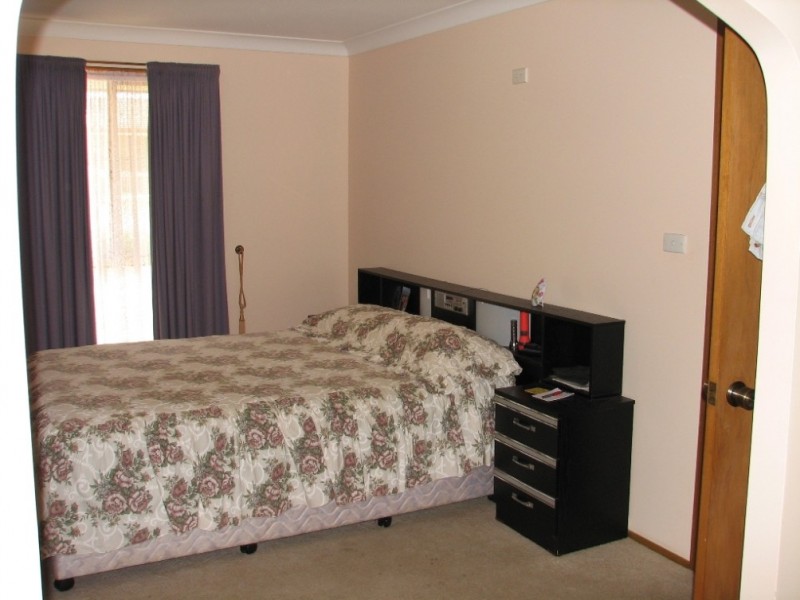 19 Dorothy Avenue, Kootingal NSW 2352