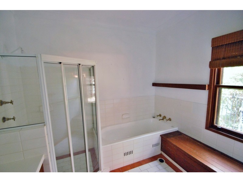 178 Carthage Street, Tamworth NSW 2340