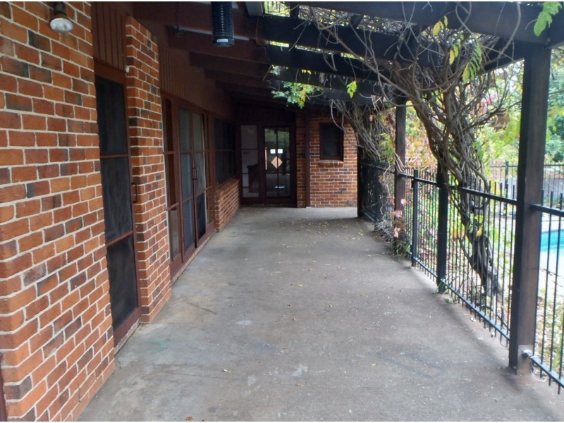 178 Carthage Street, Tamworth NSW 2340