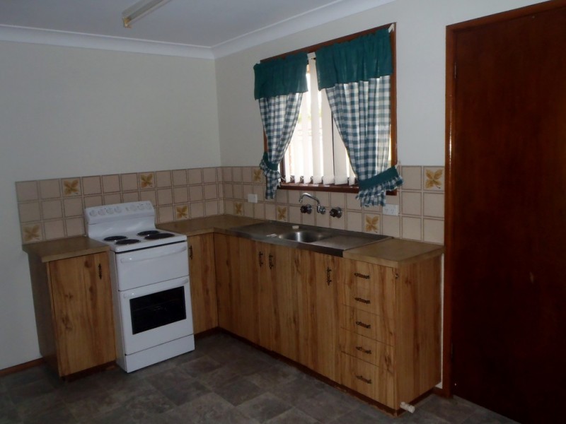 35 Fisher Road, Tamworth NSW 2340