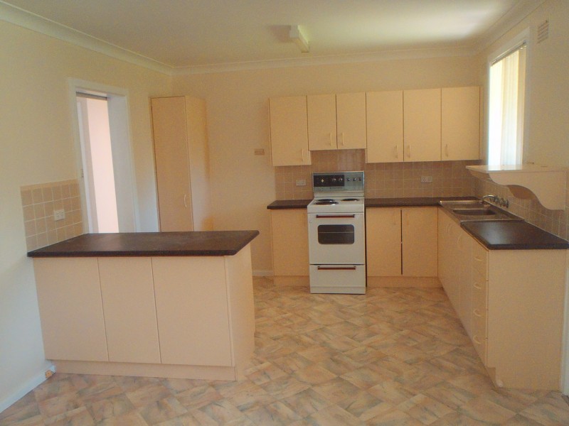 3 Coorong Street, Tamworth NSW 2340