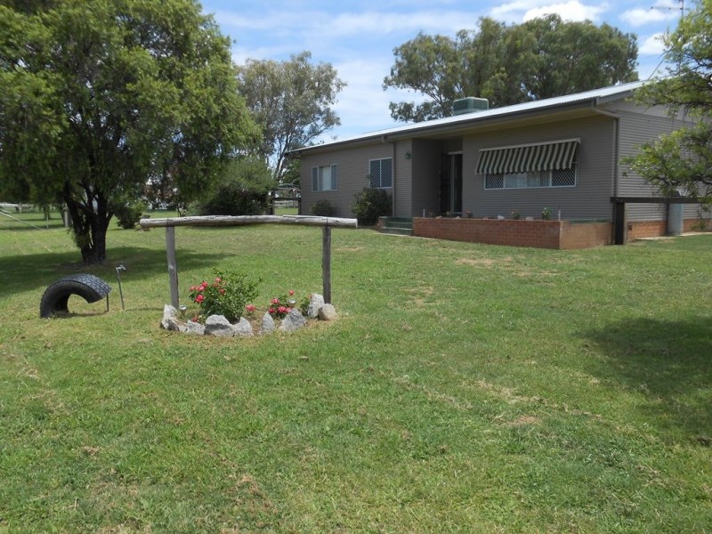 60 New Winton Road, Tamworth NSW 2340