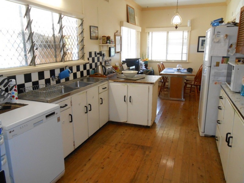 60 New Winton Road, Tamworth NSW 2340