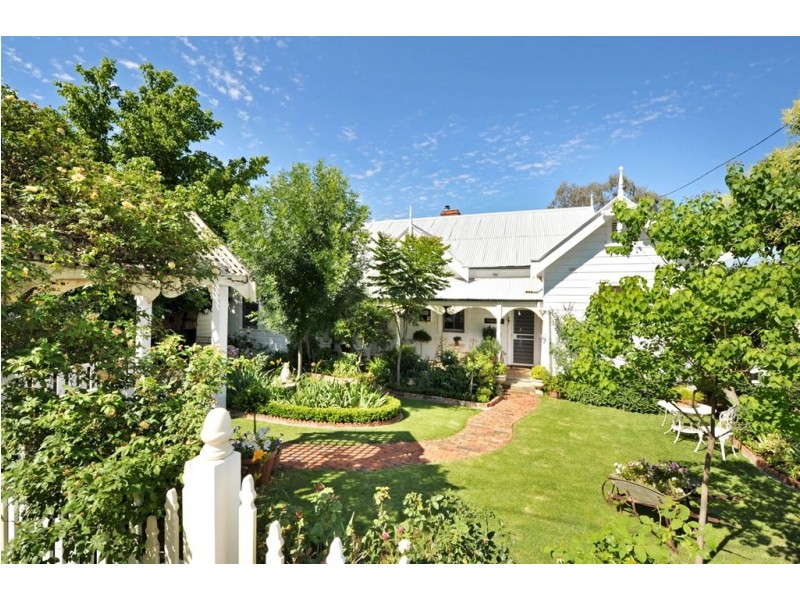 67 Upper Street, Tamworth NSW 2340