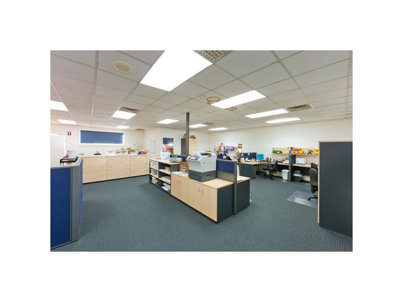 218 Peel Street, Tamworth NSW 2340
