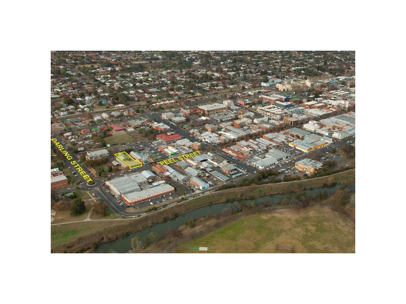 218 Peel Street, Tamworth NSW 2340