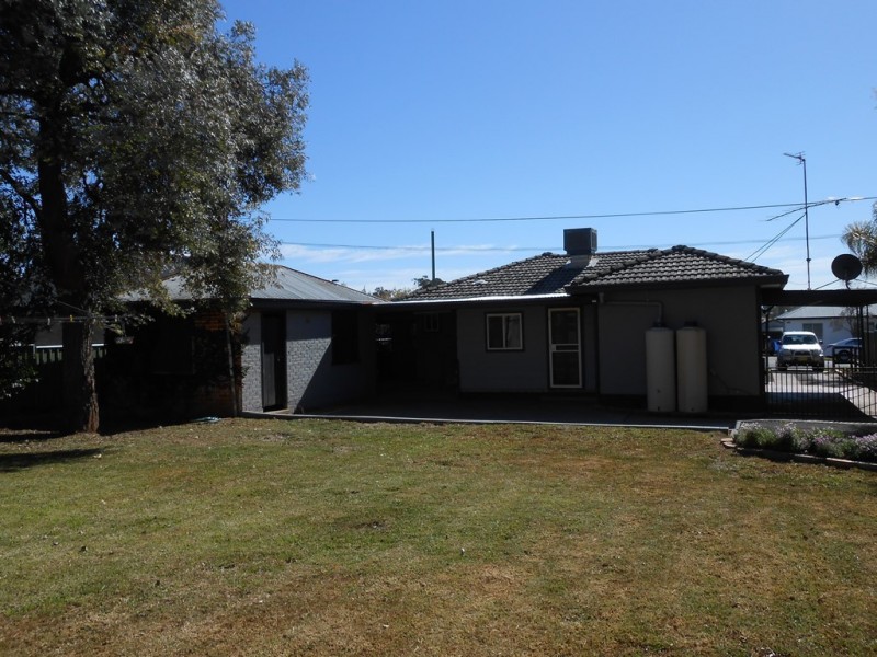 41 Vera Street, Tamworth NSW 2340