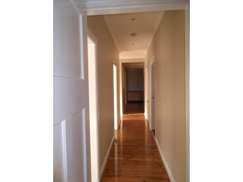 130 Crown Street, West Tamworth NSW 2340